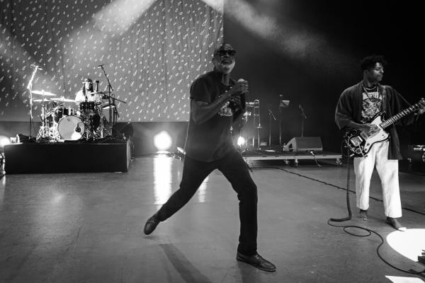 03 TVOTR bw 06 small